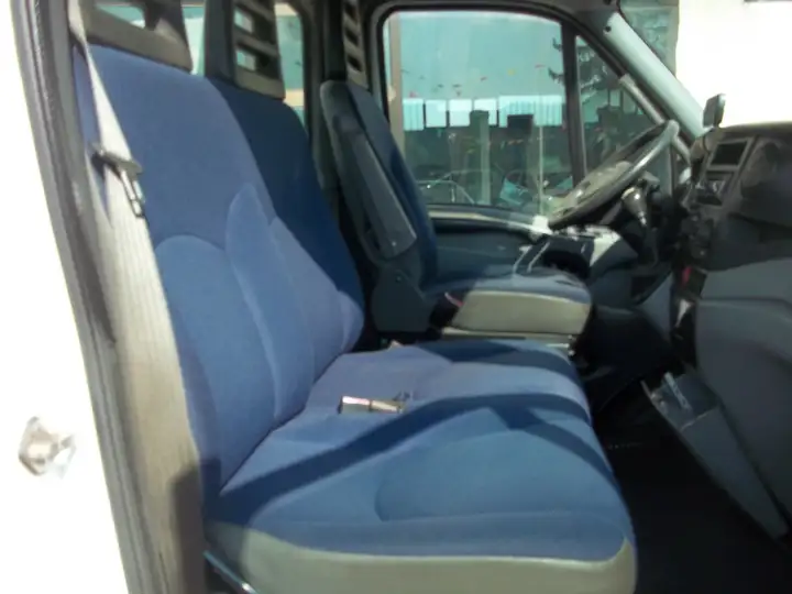 Iveco Daily — foto 12