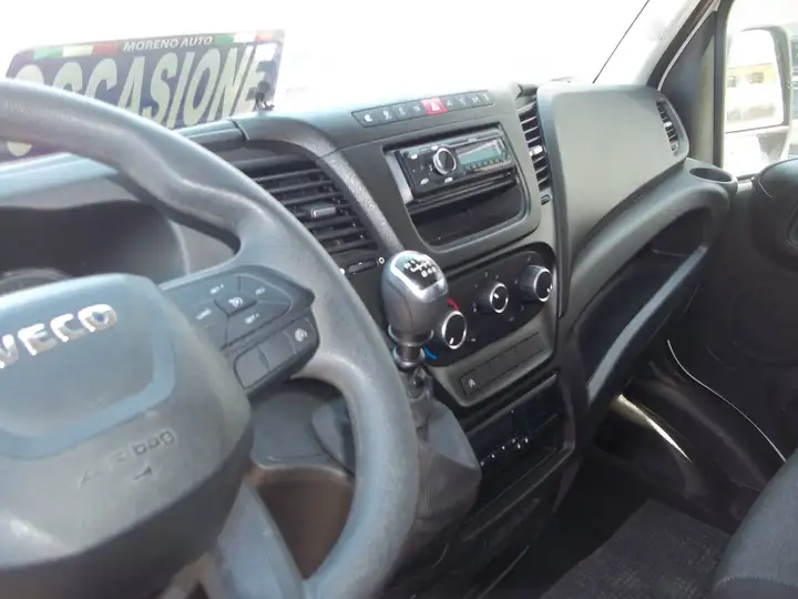 Iveco Daily — foto 9