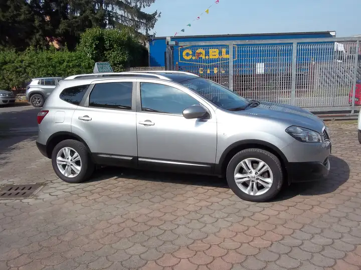Nissan Qashqai — foto 13