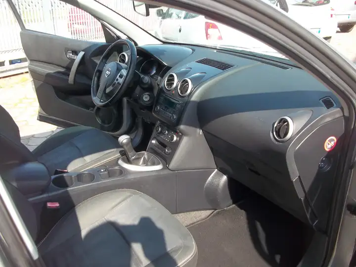 Nissan Qashqai — foto 3