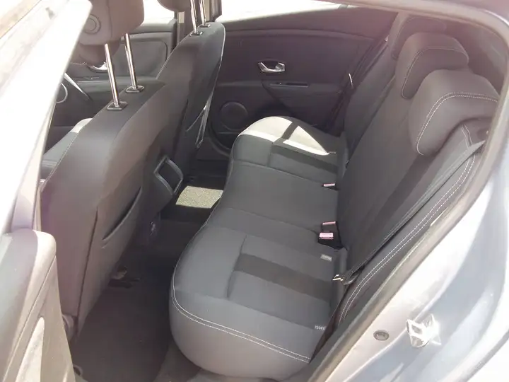 Renault Mégane — foto 14