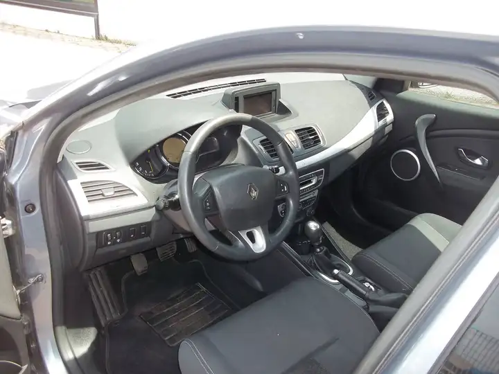 Renault Mégane — foto 15