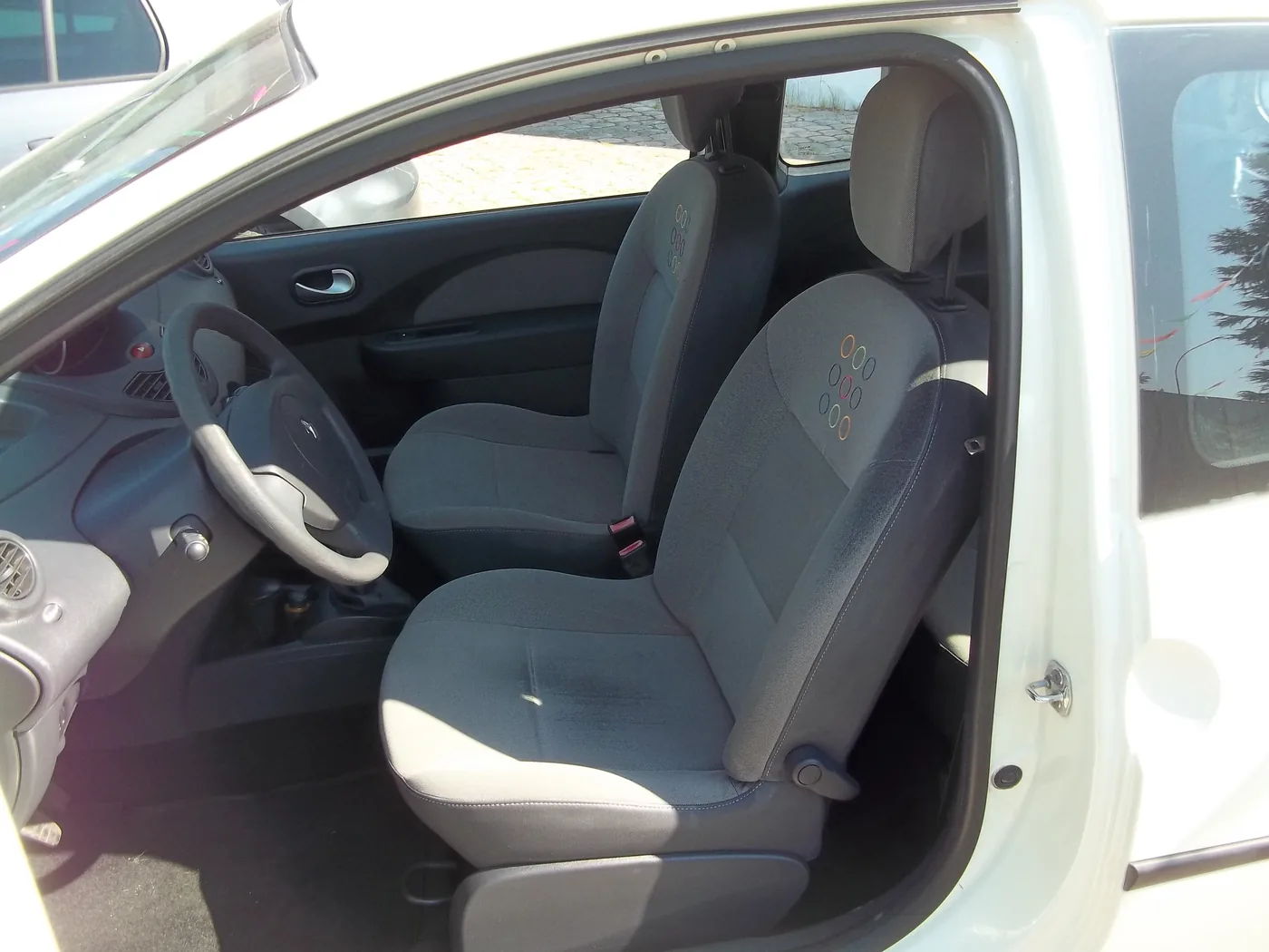 Renault Twingo — foto 15