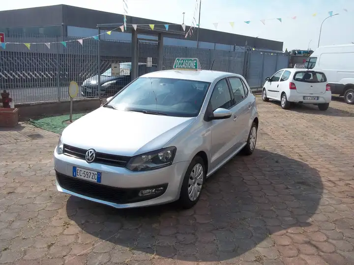 Volkswagen Polo — foto 9